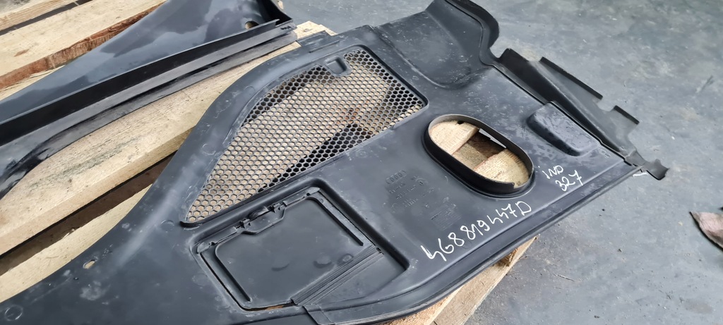 фото №12, A6 c7 4g захист жабо пластиковий 4g1819403 4g8819447d a7 4g