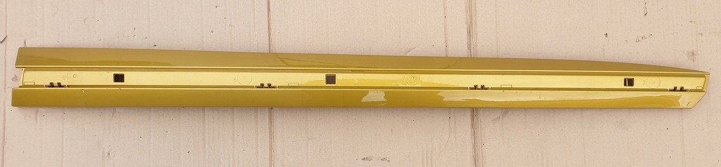 фото №1, Volkswagen оригинальный номер 3g8853970b молдинг дверь