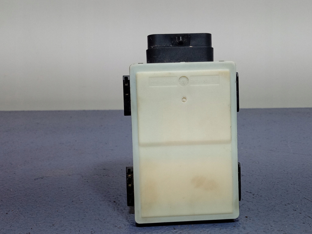 фото №2, Bmw x5 g05 g06 g07 датчик радар ассистент поперечина движения 5a6db55