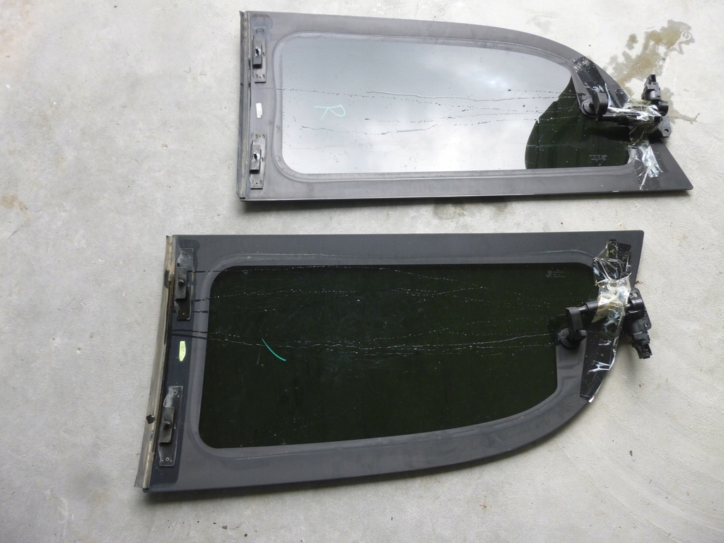 фото №1, Chrysler town country скло