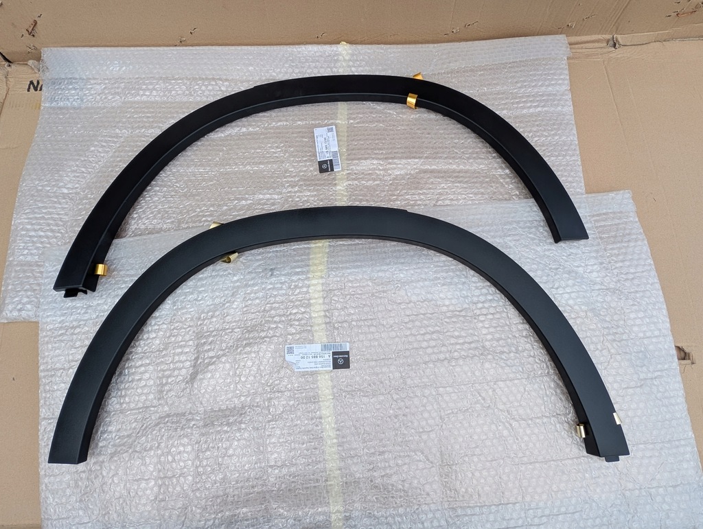 фото №1, Mercedes gla w156 x156 молдинг крила ліва права задня задня