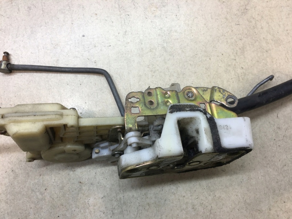 фото №7, Замок дверь правый перед civic vii 3d hb 2 pin