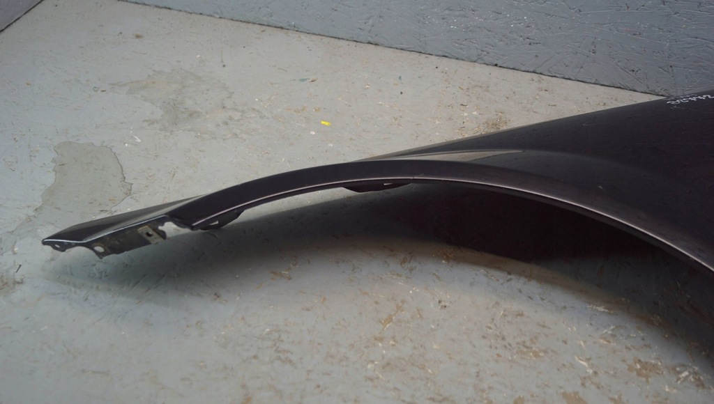 фото №13, Mercedes w204 крила лівий перед b2772