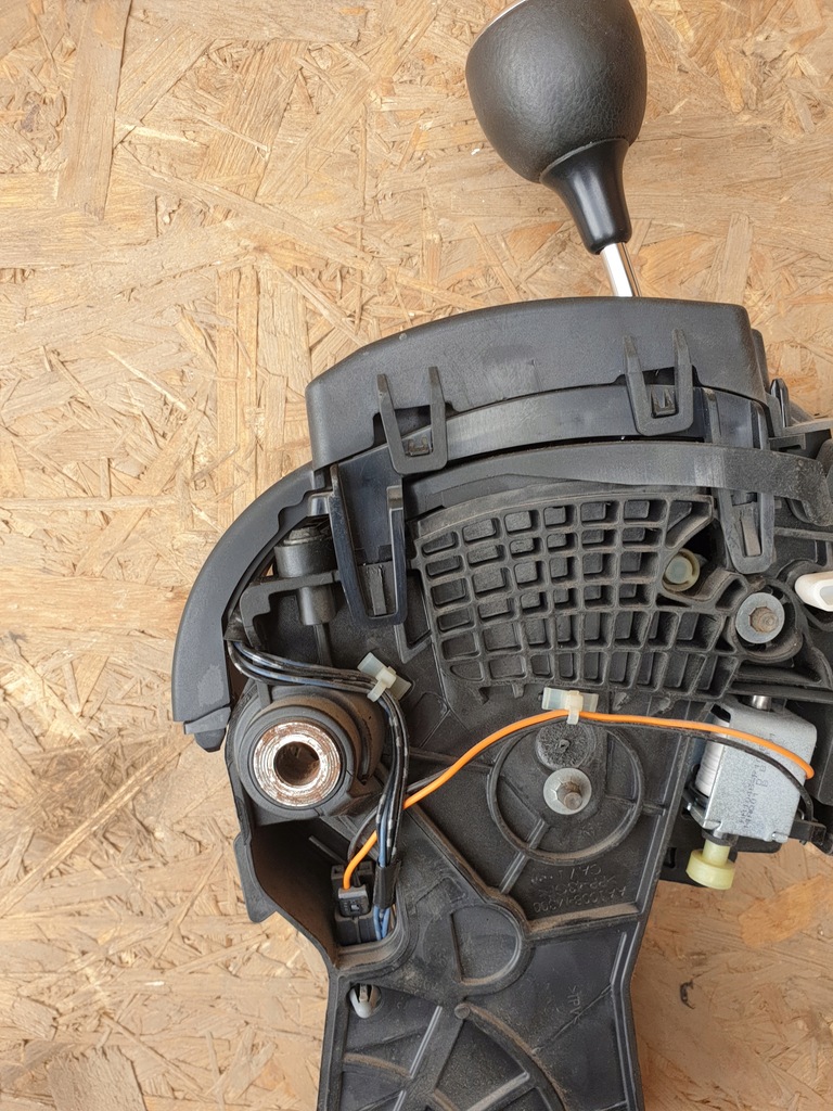 фото №12, Dodge caravan voyager домкрат переключения передач