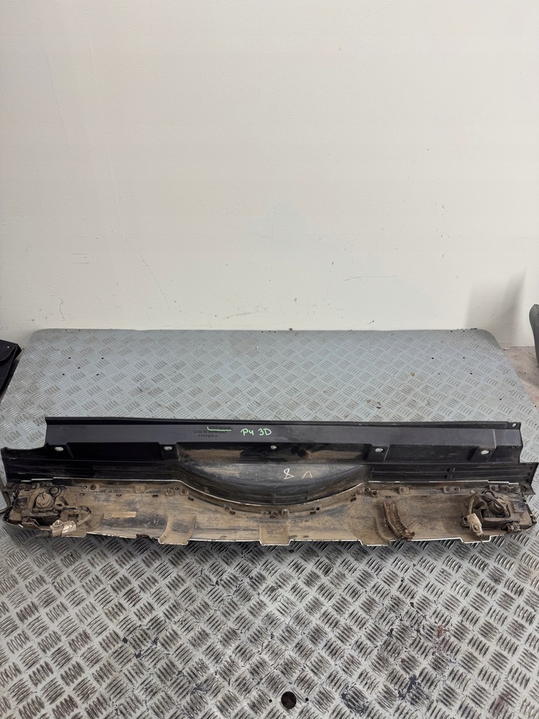 фото №8, Бампер задня задній mitsubishi pajero iv 4 07-r