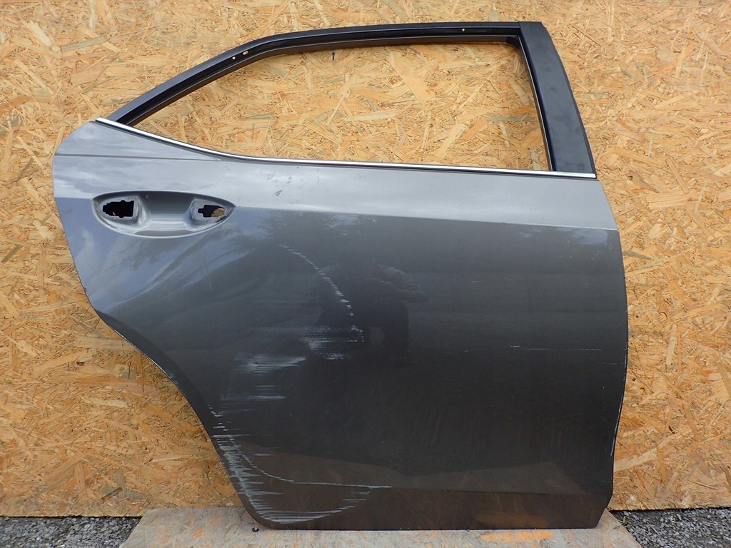 фото №1, Дверь правое задние правый задняя toyota corolla e16 13-