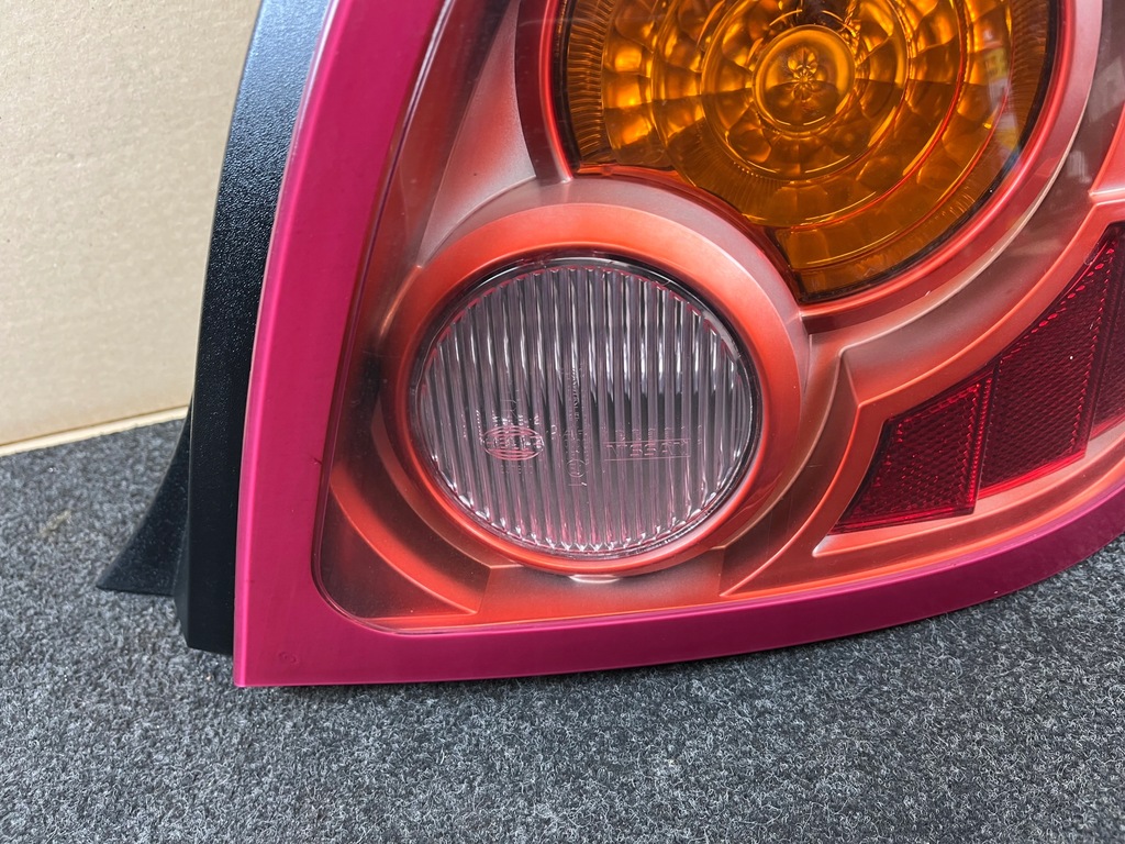 фото №12, Nissan almera n16 lift лампа права задня задня оригінальний номер hella europa