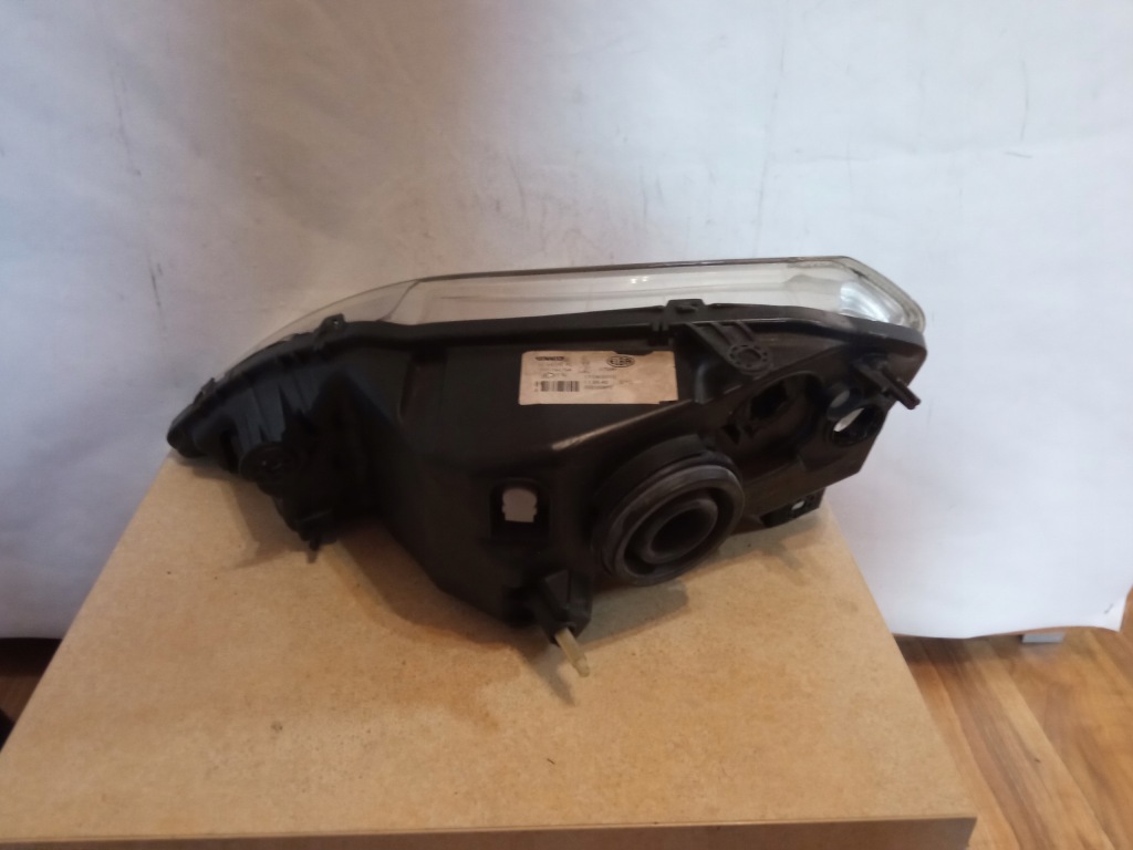 фото №2, Лампа перед dacia logan i lift