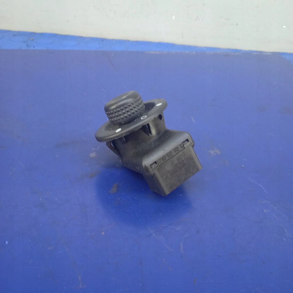 фото №7, Opel vivaro scenic trafic laguna переключатель регулировка зеркал 8200002442