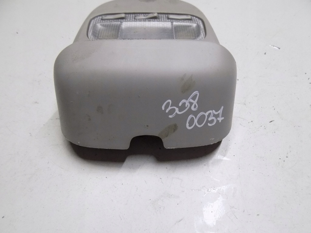 фото №12, Peugeot 308 t7 5d лампа освещение салона