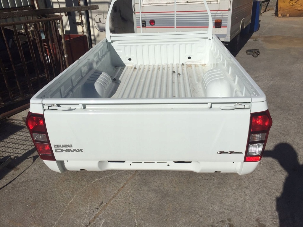 фото №1, Кришка багажника кузов isuzu d-max 2016