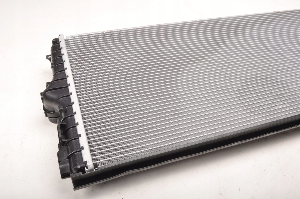 Mini f65 2.0 радіатор води 25r 5a50151 Київ