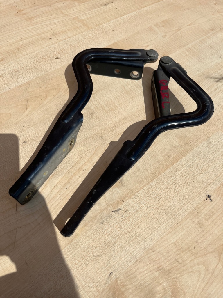 фото №4, Patrol gr y61 05r 3.0 петля капот левый