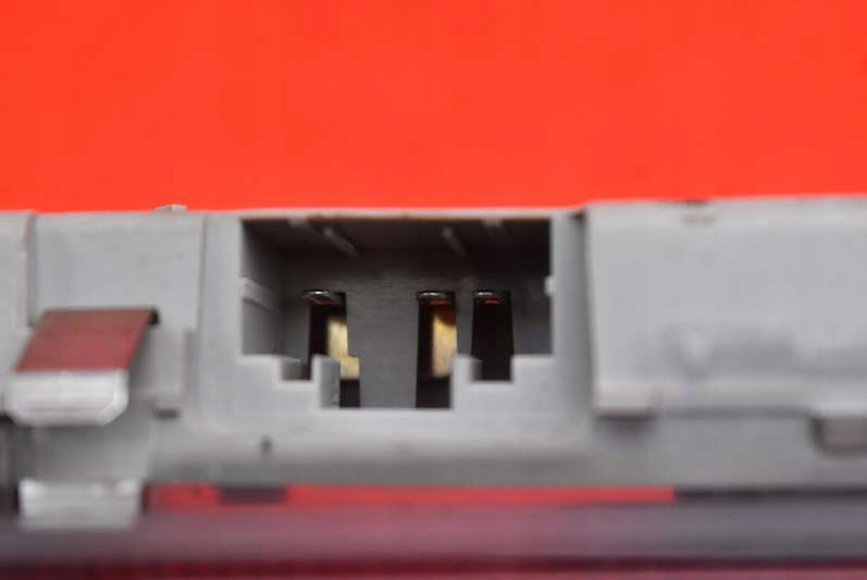 фото №7, Лампа освітлення салону задня 8p0947111a audi a3 8p 04-08