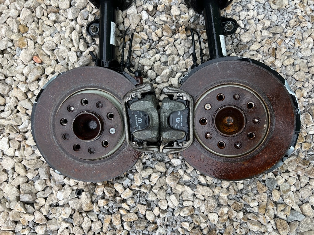 Fiat 500x renegade поворотний кулак амортизатор правий задній 2wd Ціна