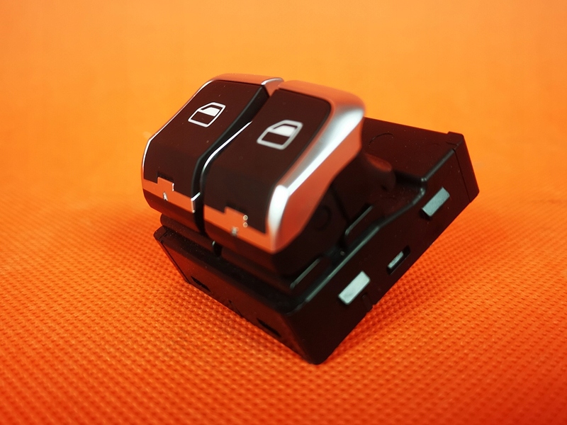 фото №1, Audi tts tt 8s панель управление стекла 8v0959851c