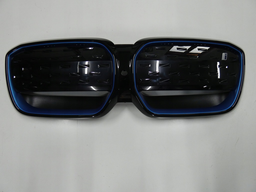 фото №1, Решётка радиатора, решётки радиатора bmw i-3