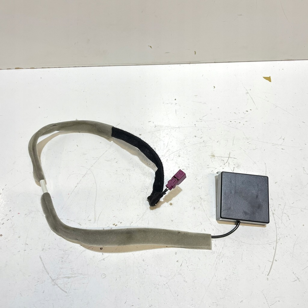 фото №1, Renault talisman lift антена gps 282b89400r