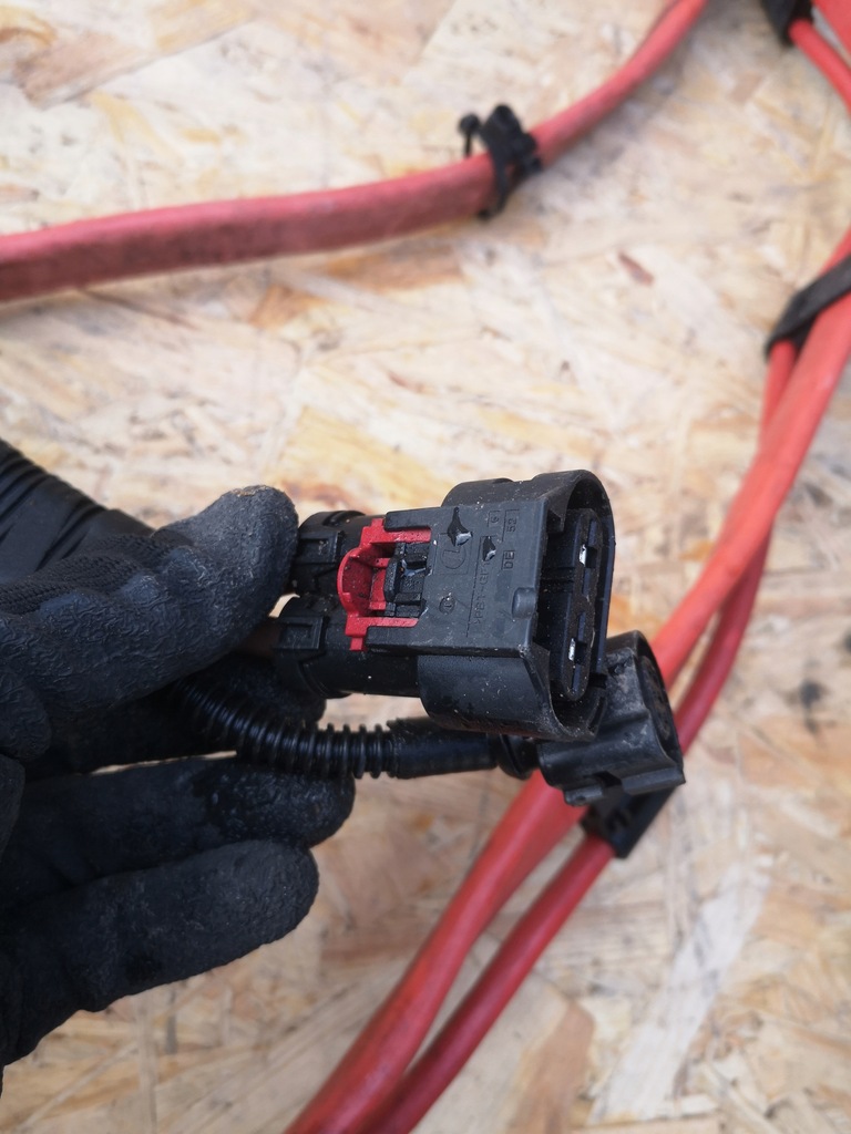 фото №7, Audi a6 c6 кабель шланг струму 4g0971848