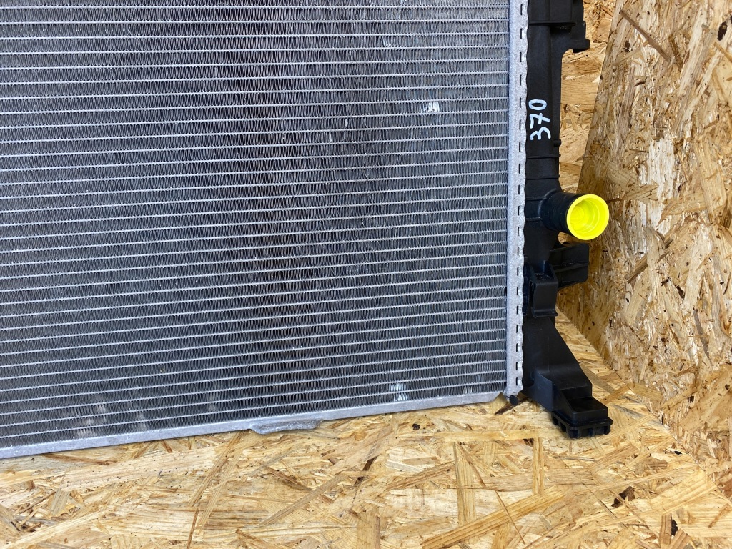 Радиатор воды mercedes w176 w246 w117 1.5d a2465001203 с Разборки