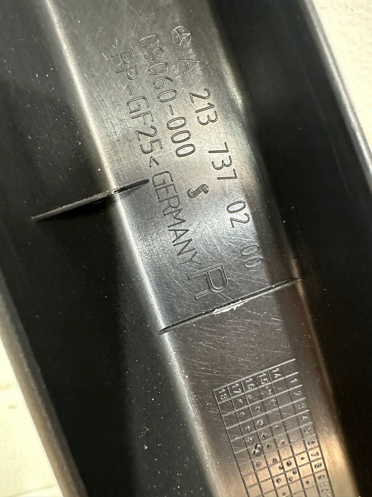 фото №6, Молдинг дверь правый задняя, рамка правая задняя mercedes e klasa w213 s, sedan