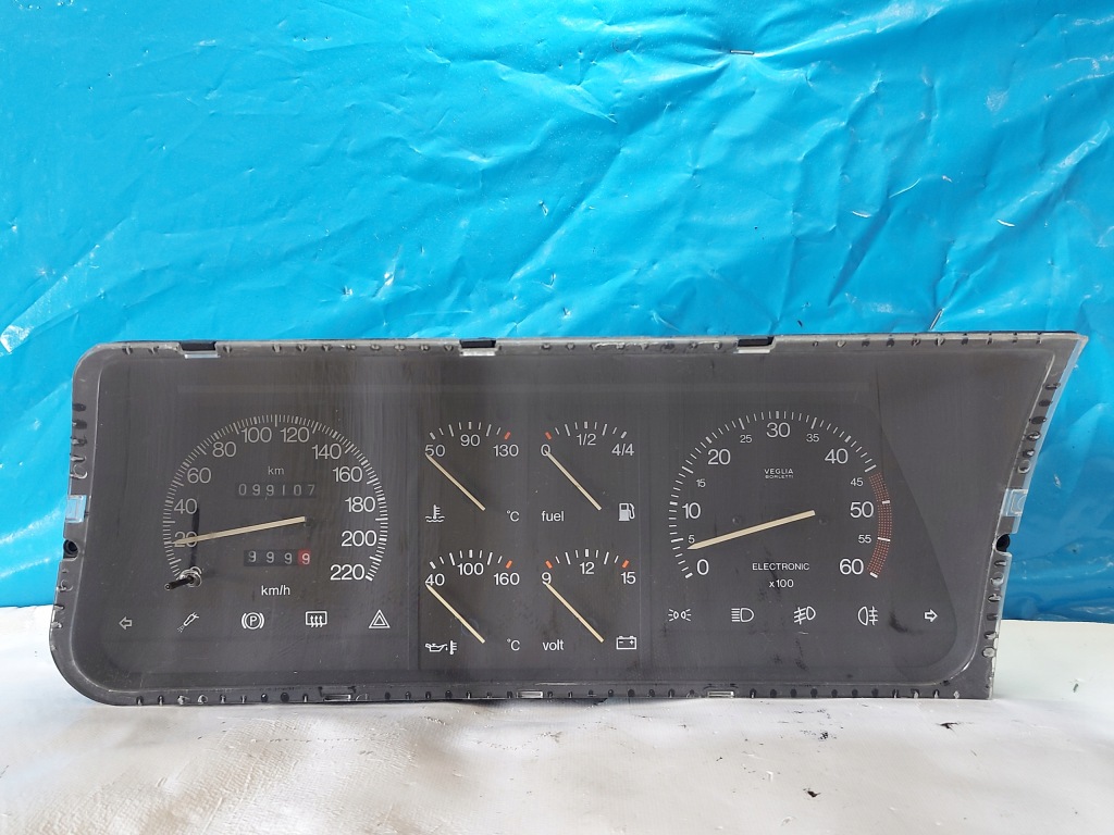 фото №1, Лічильник приладова панель lancia thema td 602468001