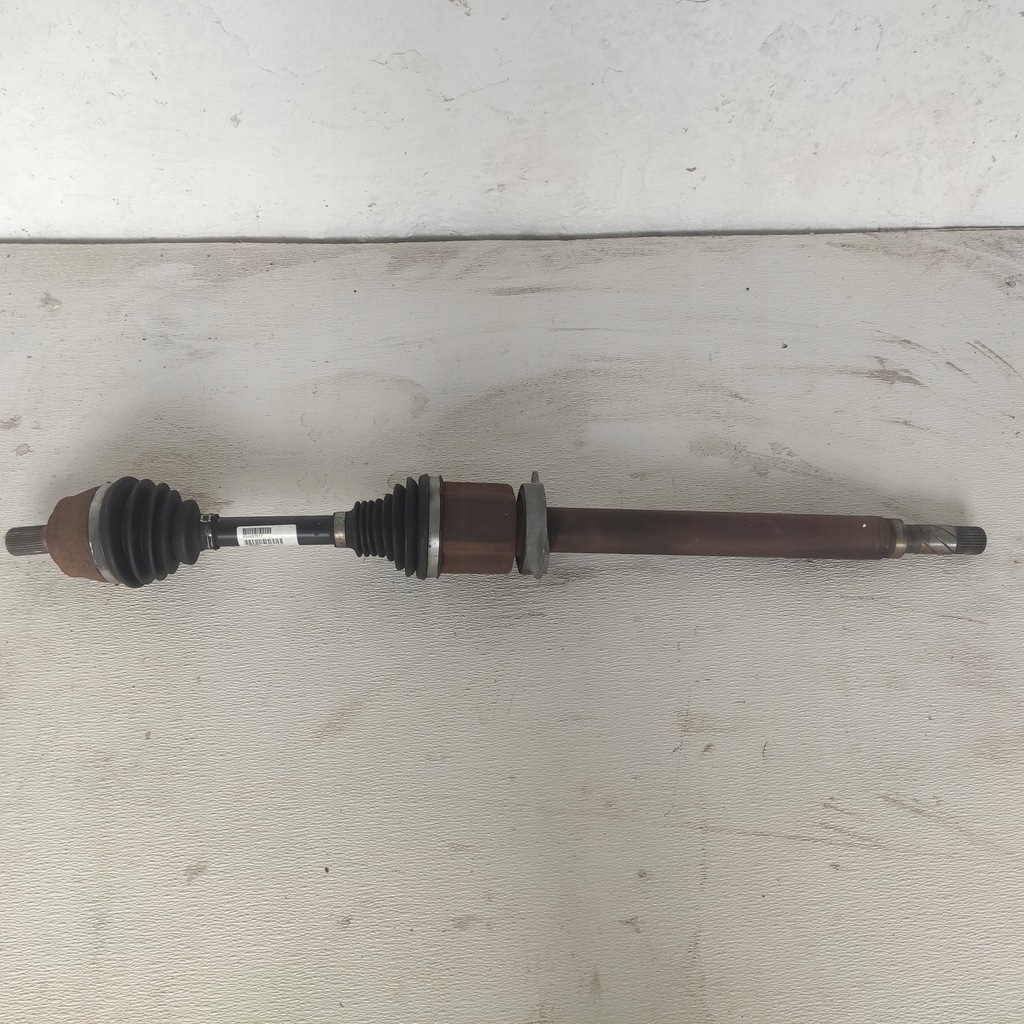 фото №1, Volvo v40 ii 2016 2.0d d3 привідний вал права 31437517