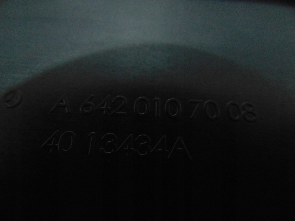 фото №7, Mercedes-benz оригинальный номер a6420107008 защита двигателя крышка