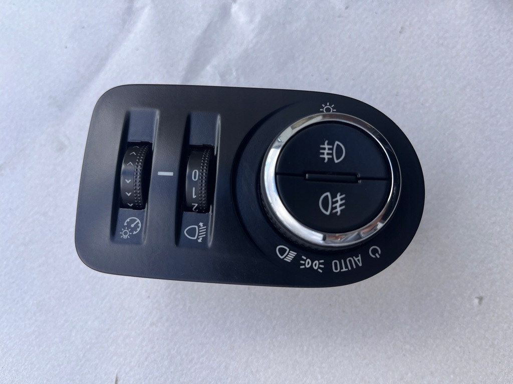 фото №1, Выключатель переключатель света opel оригинальный номер 13470446