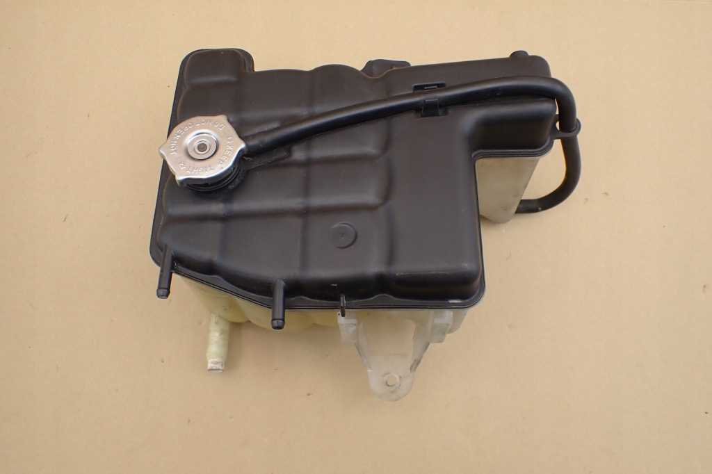 фото №7, Jeep grand cherokee wk2 2014 - 2020 3.0 бачок розширювальний