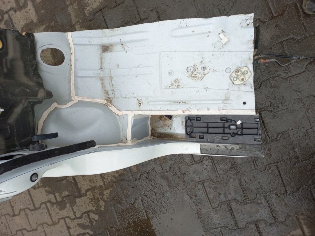 фото №10, Vivaro trafic b talento четверть перед левая лонжерон