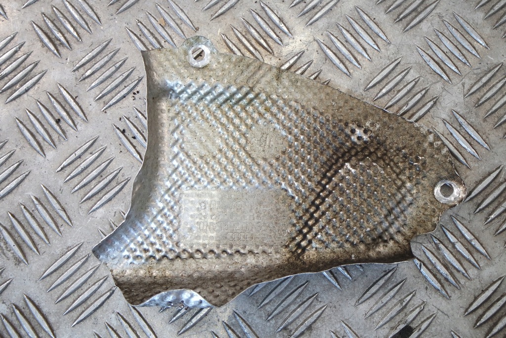 фото №1, Захист теплова audi a6 s6 rs6 4g 4g0399300b