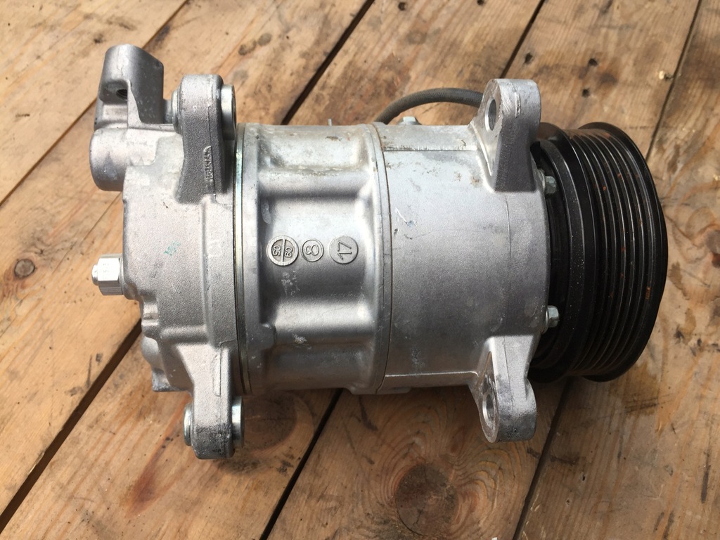 фото №4, Компрессор кондиционера bmw 2 f46 1.5t