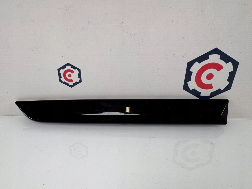 фото №1, Молдинг бампера права задня bmw x7 g07