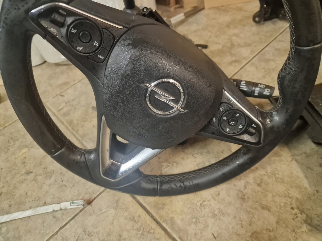 фото №10, Консоль подушка безпеки ремені подушки безпеки комплект opel crossland 2023