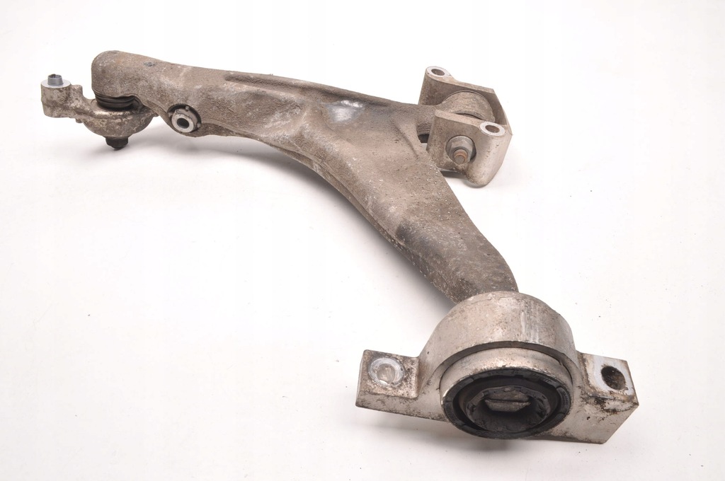 фото №1, Volvo xc60 ii рычаг левый перед 31658893