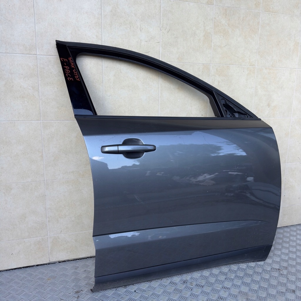 Дверь передние правое jaguar e-pace 2017 rok Цена