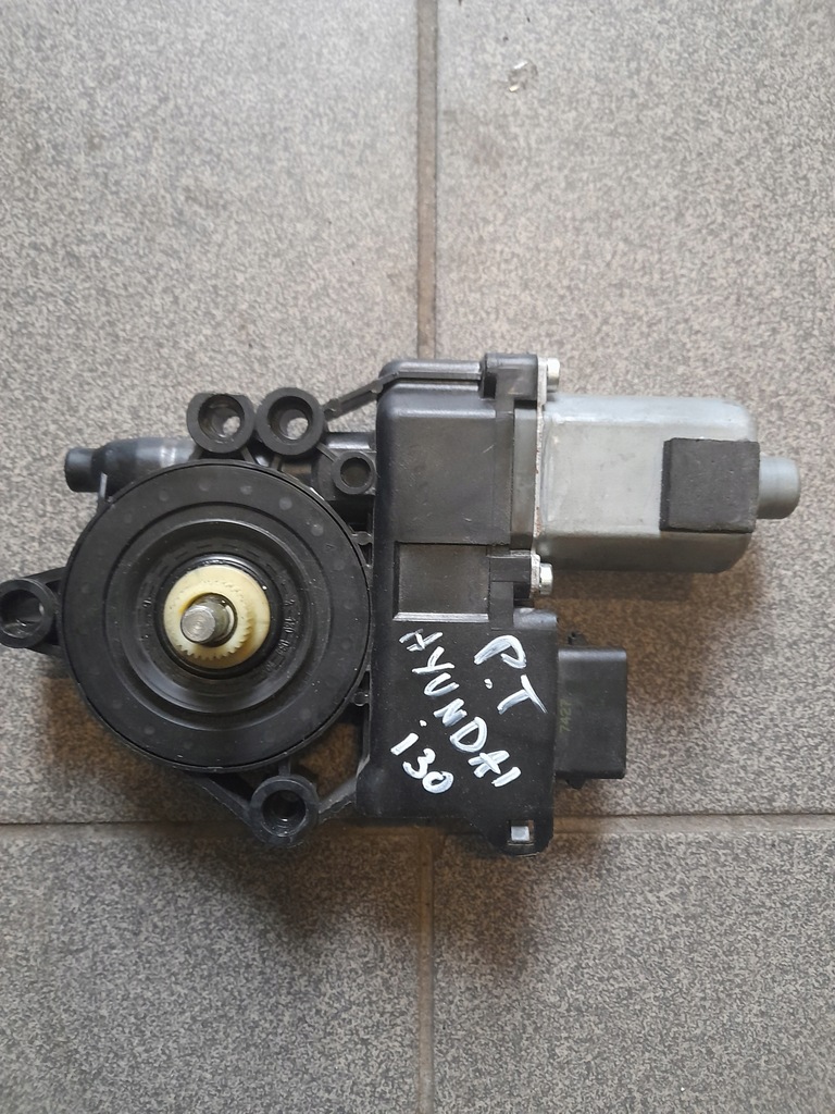 фото №1, Моторчик опускания стекло правый задняя i30 i