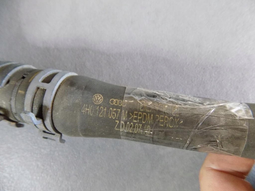 фото №4, Audi оригинальный номер 4h0121060g wąż шланг wody