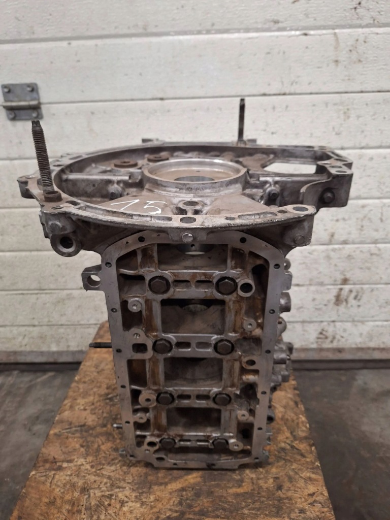 Блок dół двигуна peugeot 207 1.6 vti бензин код двигуна: psa5fx nr15 Київ