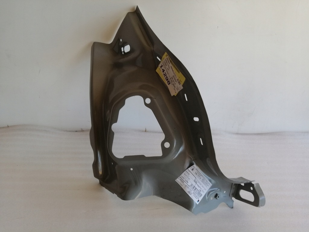 фото №1, Vw golf v панель фары pas задняя 1k9813331