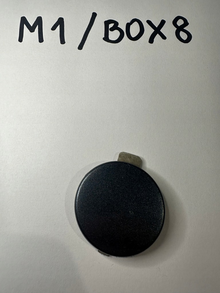 фото №1, Citroen c3 заглушка бампера 9680073377