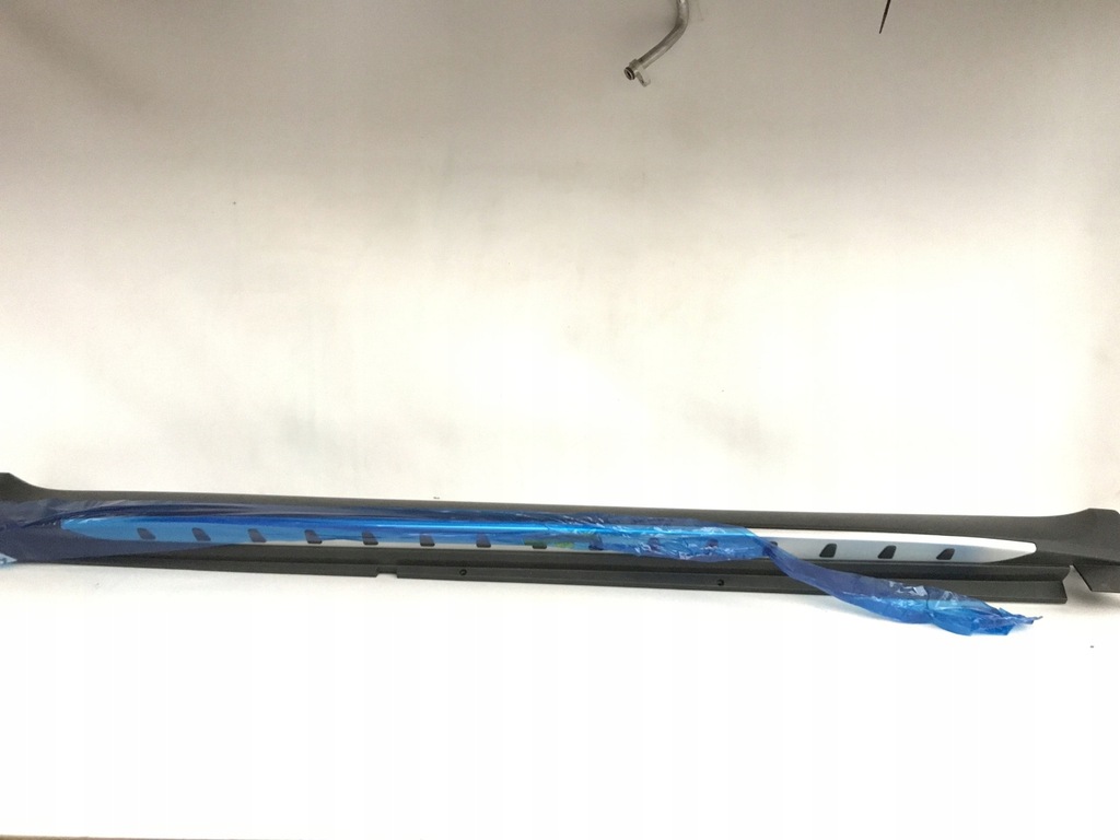 фото №1, Молдинг порог правая kia sorento iv 2020-