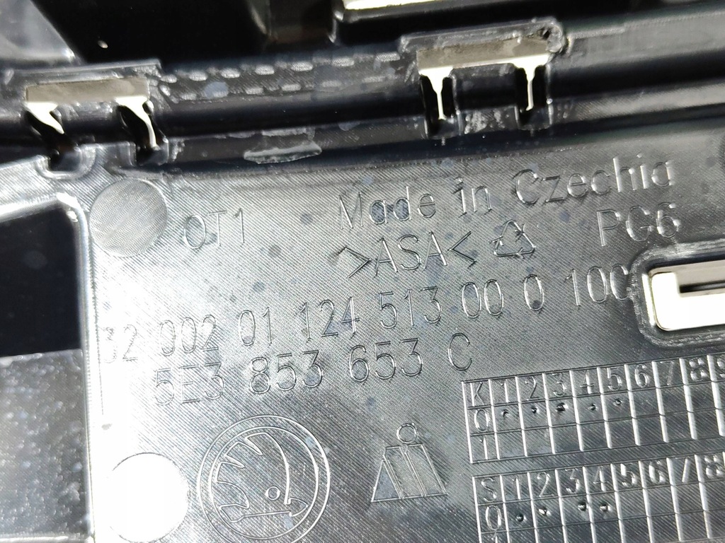 фото №10, Решітка радіатора решітка радіатора skoda octavia iv 19- 5e3853653c !