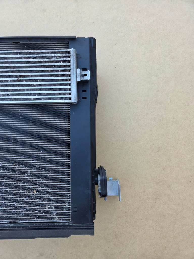 фото №9, Комплект радіатор вентилятор bmw f30 гібрид 2.0i 2.0ix 330e 2015-2018