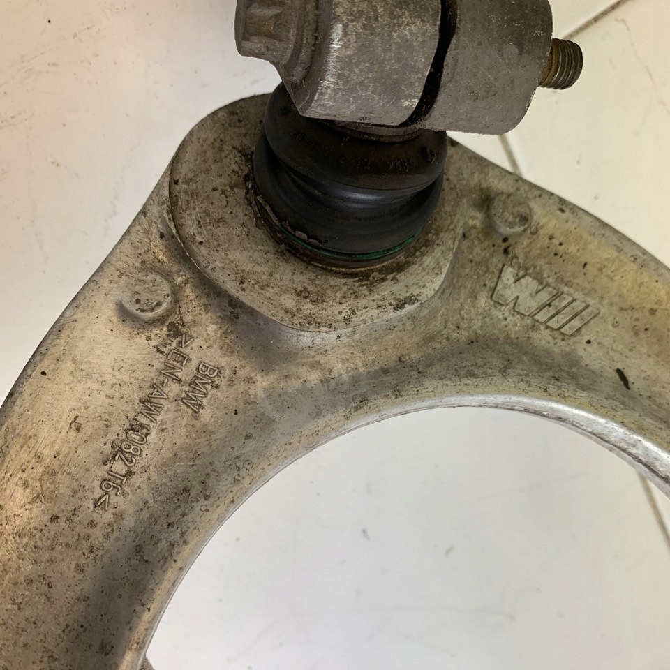 фото №10, Поворотный кулак ступица рычаг сторона левая перед передняя bmw m5 f10 4.4 v8 12r