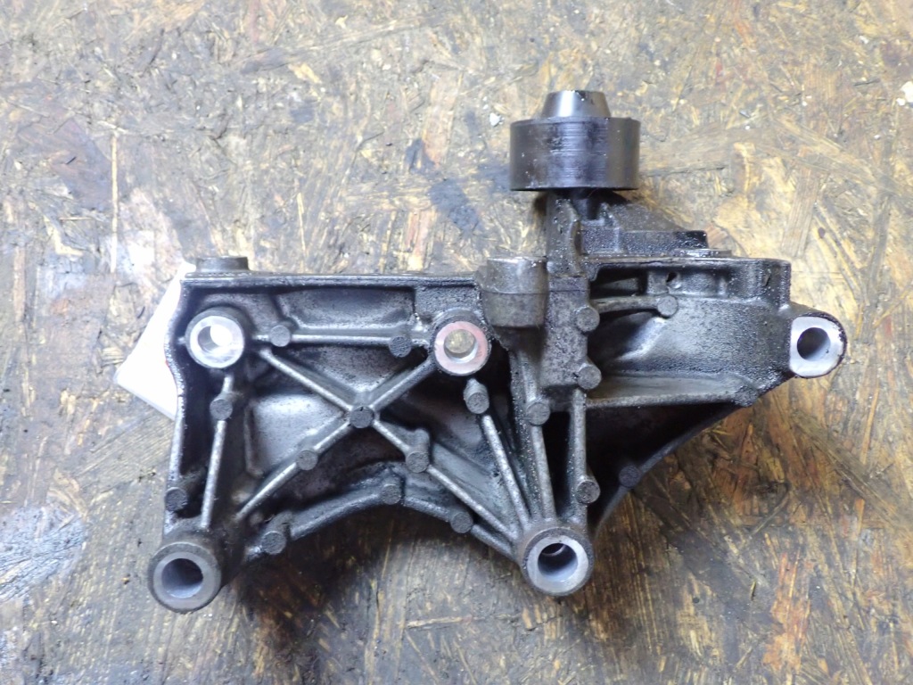 фото №3, Кронштейн генератора renault grand scenic iii 11r 1.6 dci 117102017r 7983