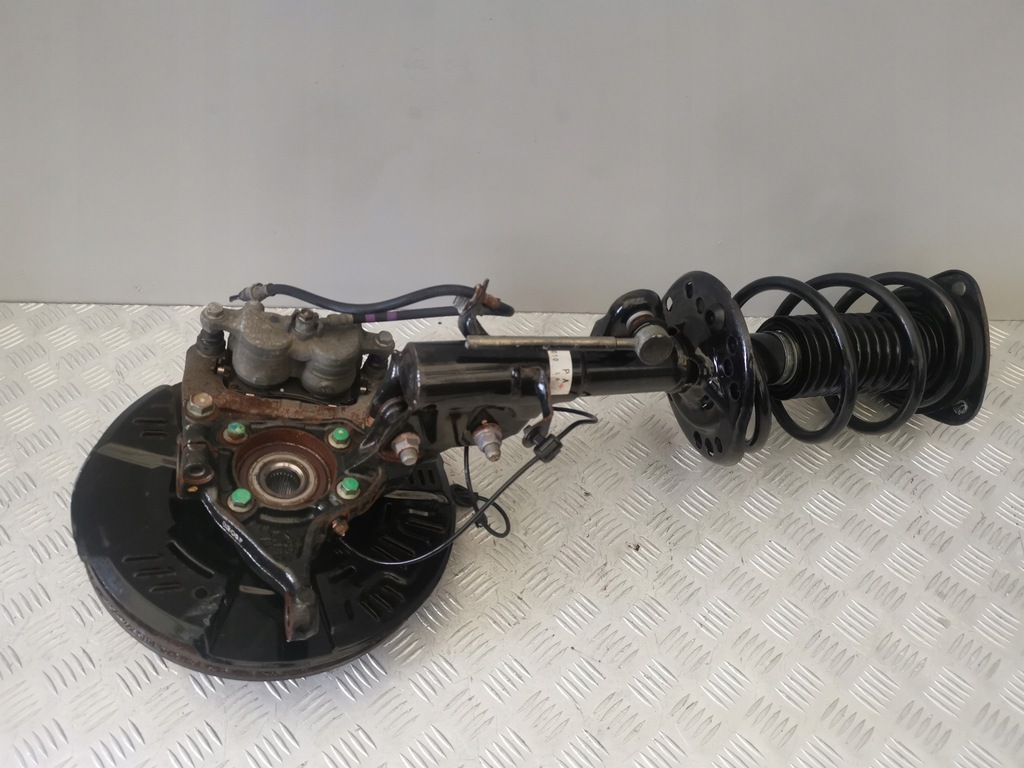 фото №8, Subaru forester v 18- usa 2.5 бензин поворотный кулак амортизатор левый перед