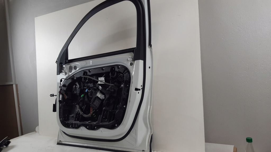 фото №7, Volvo xc40 дверь правое перед 614