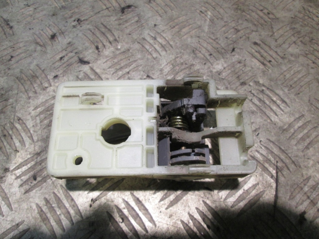 фото №3, Ручка внутренняя правая правый перед hyundai tucson i 04-